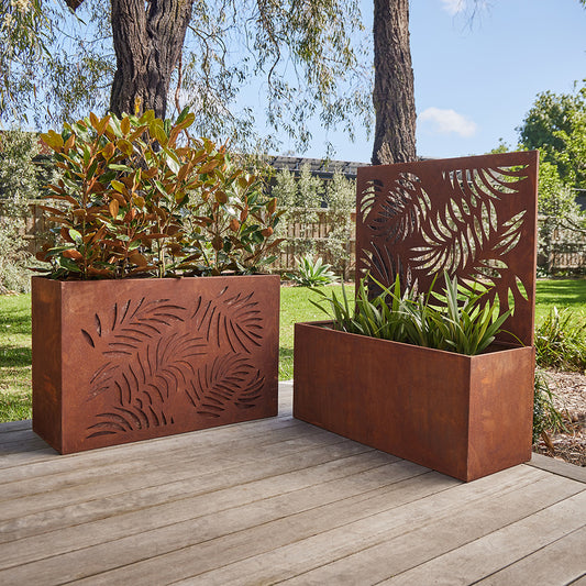 Leaf Steel Planter - Rust - Garden Feature - Earthy tones - Available at Simons Seconds