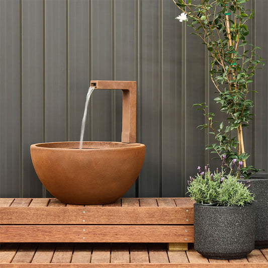 Patio Pond Water Feature - Rust - Garden - Available at Simons Seconds