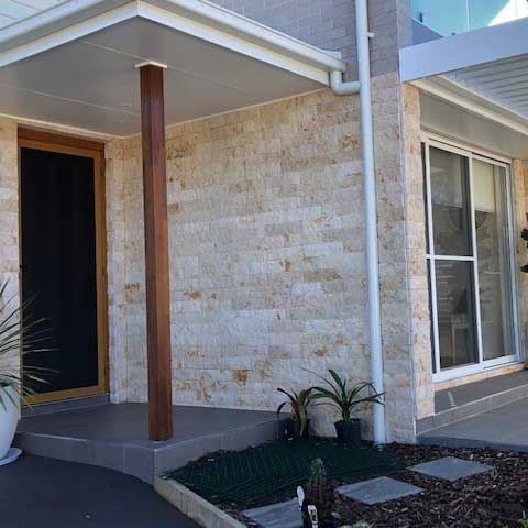 Portland Limestone Splitface Cladding 400x100x20mm - 1st Quality - Available at Simon's Seconds