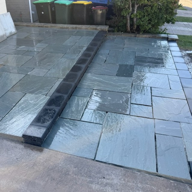 Raj Grey Naturally Split Sandstone Patio Pack - 1st Quality