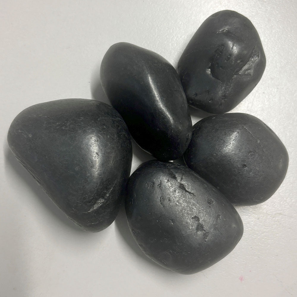 Black Polished Pebbles - 10-30mm - 20kg Bag - 1st Quality