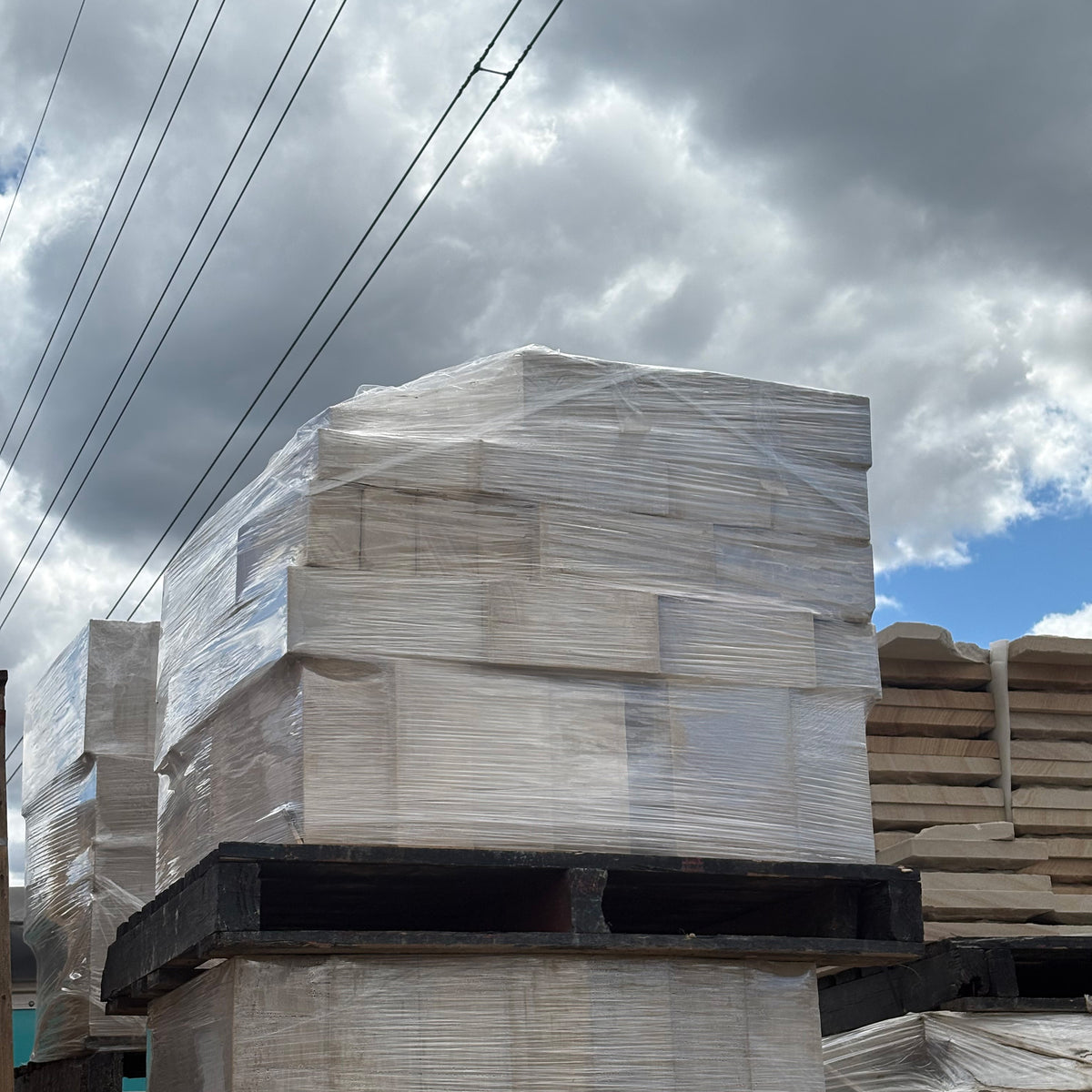 Australian Sandstone Random Sized Sawn Blocks | Sold Per pallet