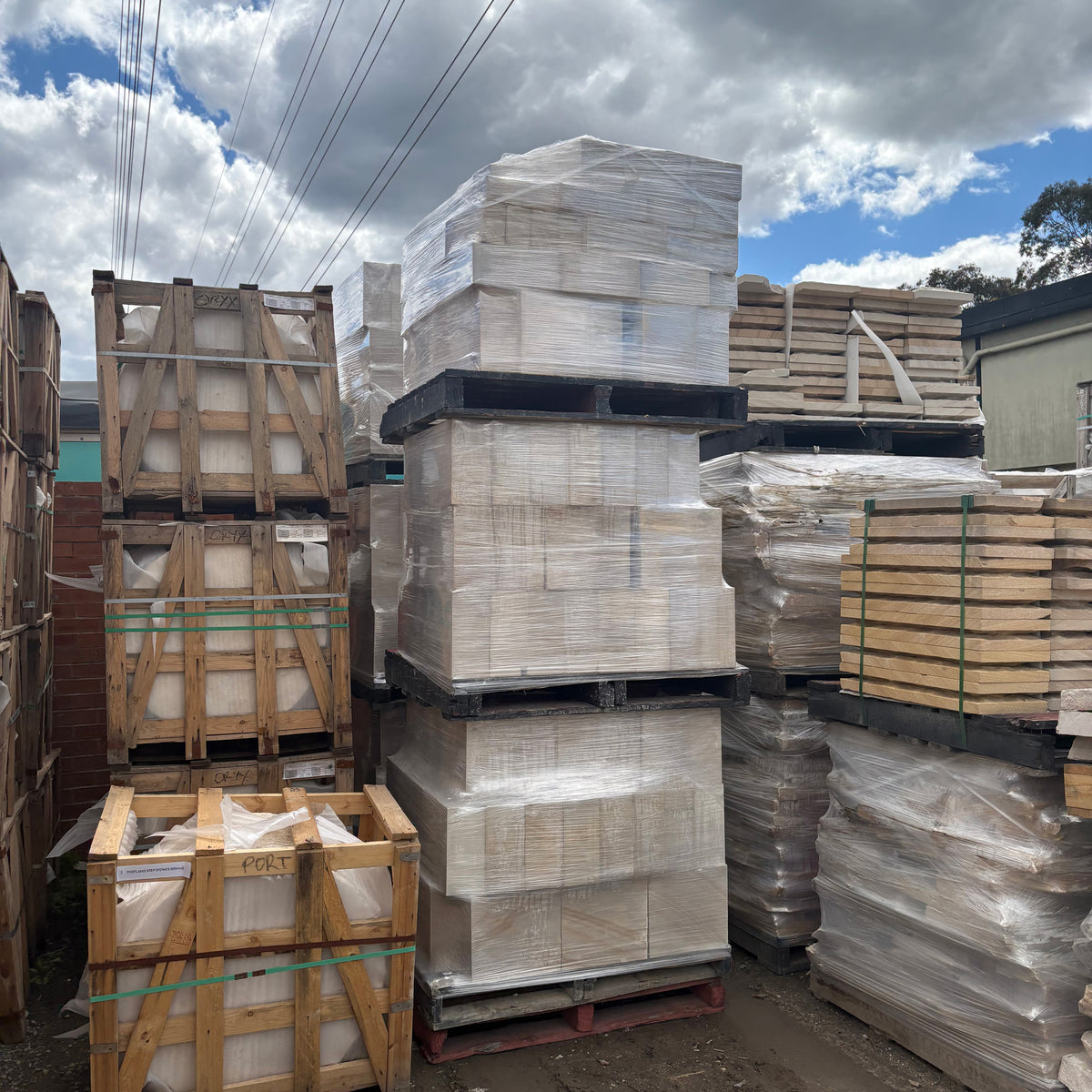 Australian Sandstone Random Sized Sawn Blocks | Sold Per pallet