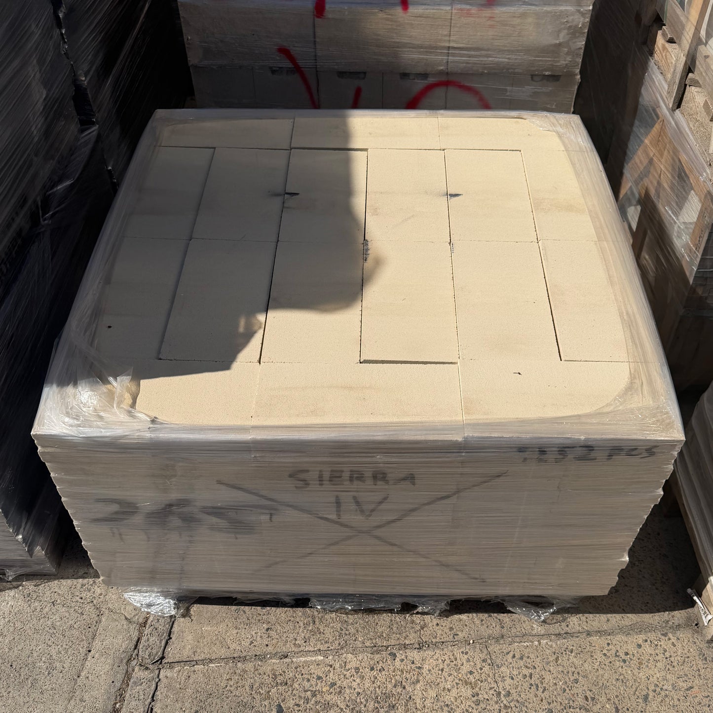 Sierra Paver - Ivory - 400x200x40mm Concrete Pavers - Factory Seconds