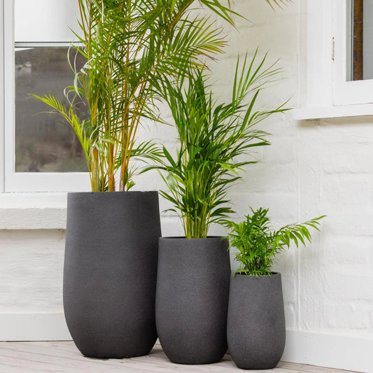 Vellum Tall U Pot Black