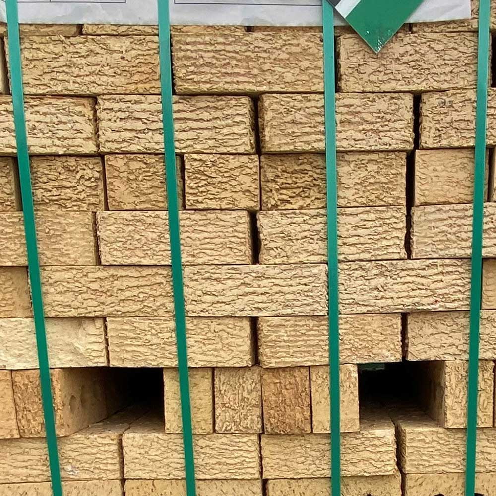 Lincoln Textured Extruded Brick - Cream - No Aris - 1st Quality - Pallet Picture - Available at Simon's Seconds