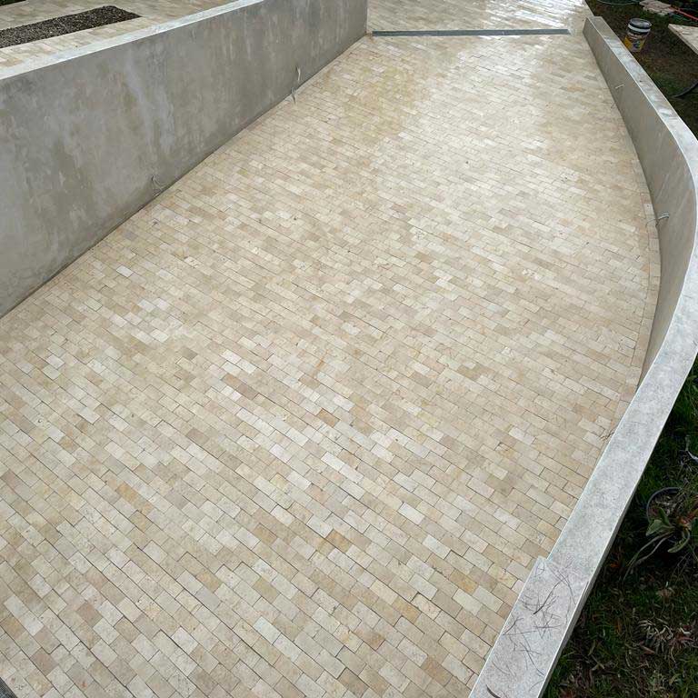 Portland Limestone Cobble 200x100x30mm Natural Stone Pavers - 1st Quality - Driveway Laid - Available at Simons Seconds